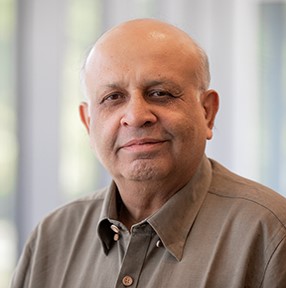 Dr Rajiv Tandon